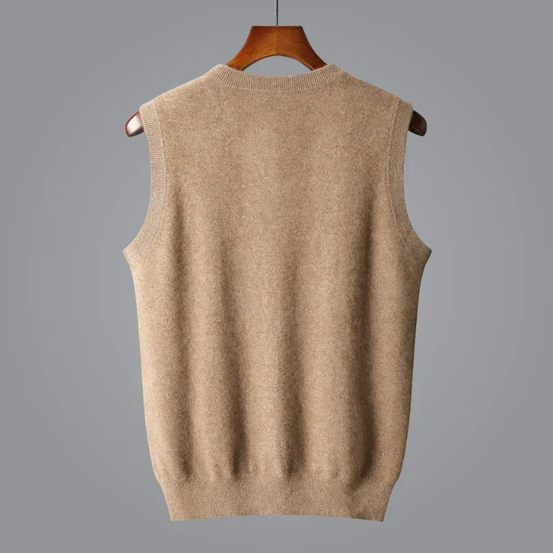 ELLIS | Fine-Knit V-Neck Vest