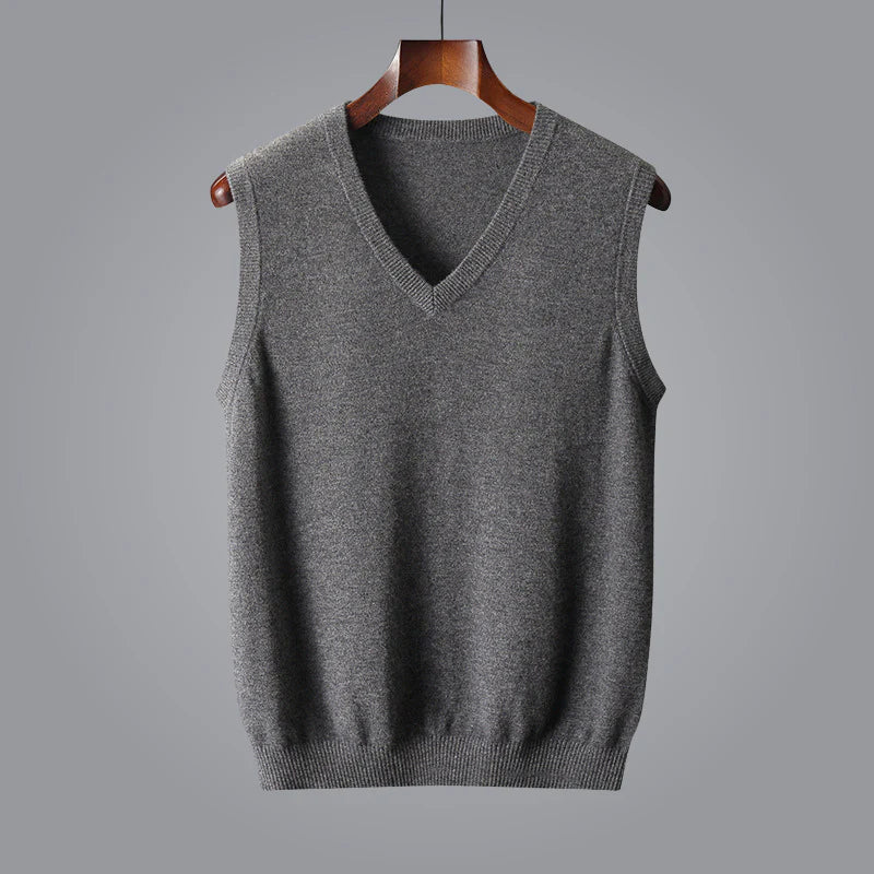 ELLIS | Fine-Knit V-Neck Vest