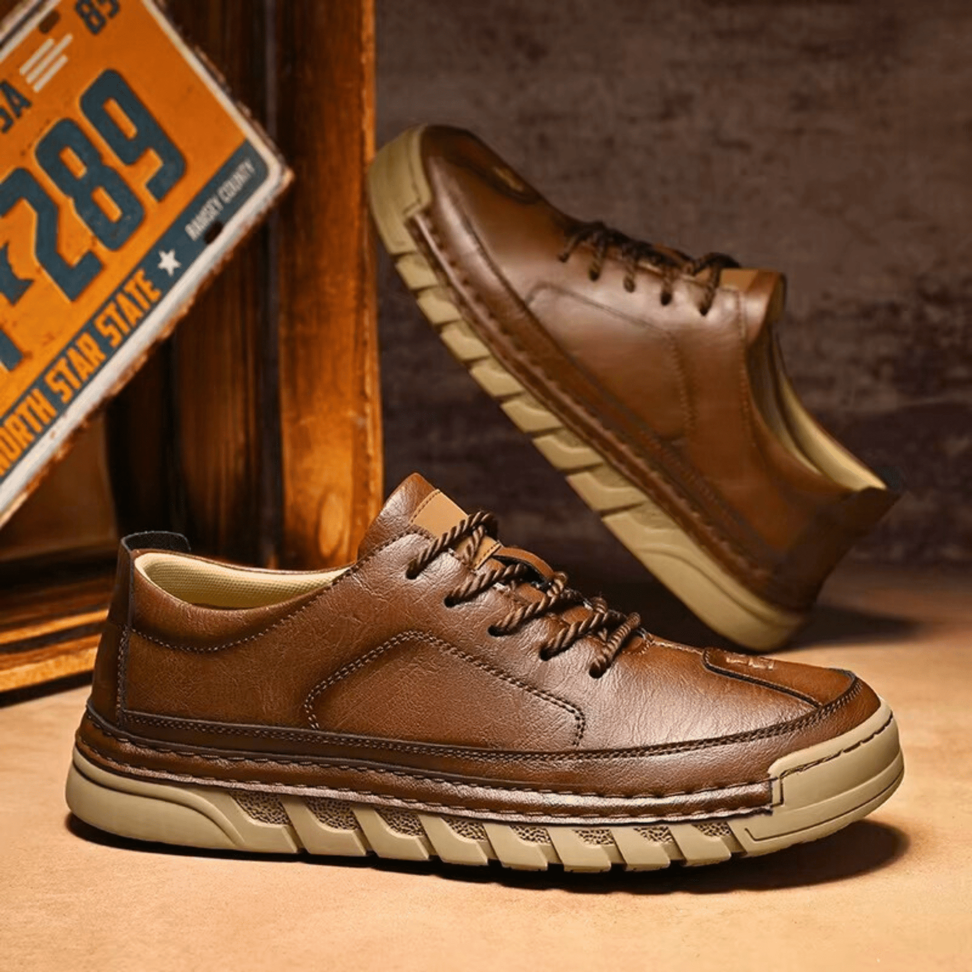Easton Leather Trainer