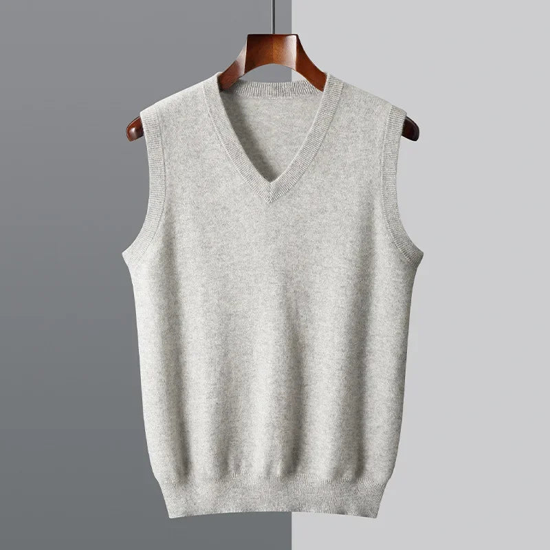 ELLIS | Fine-Knit V-Neck Vest